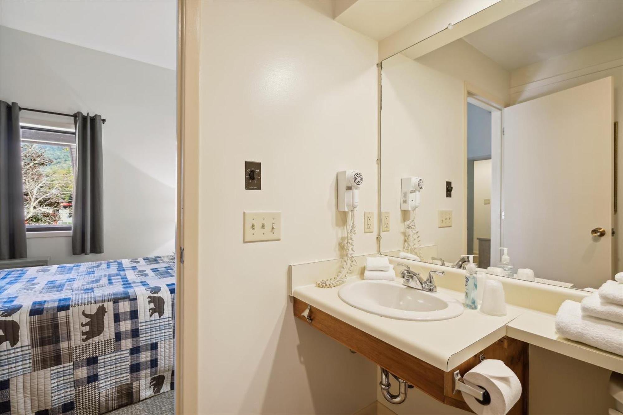 Cedarbrook Queen Suite 202 كيلنغتون المظهر الخارجي الصورة